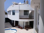 Alquilo casa de playa de 340 m2, en San Bartolo