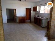 ALQUILO CASA DOS DORM. COCHERA. BARRIO JOSE IGNACIO DIAZ...