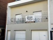 Alquilo casa en el centro de la ciudad