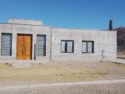 Alquilo casa en hermosa zona de pedriel