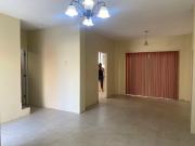 Alquilo casa en Manta en urbanización privada a 3...