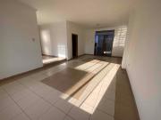 Alquilo casa en Manta en urbanizacion privada zona sur