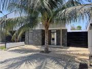 Alquilo Urb. Villa Uxmal, casa esquinera. U. PUCE