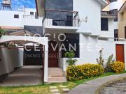 ¡ALQUILO CASA en YANAHUARA! frente al CLUB INTERNACIONAL
