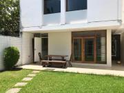 Alquilo casa para Oficina administrativa Lince limite...