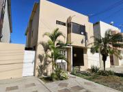 Alquilo Casa Urb. ciudad del sol