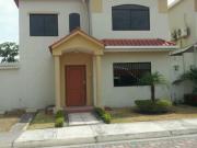 ALQUILO CASA VIA LA COSTA