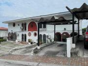 Alquilo Departamento 3 dormitorios en Lomas de Urdesa