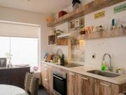 Amplio departamento amoblado con vista parcial al mar A...