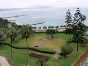 Alquilo departamento de 190m² a $2,300 frente al Faro,...