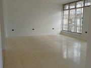 ALQUILO DEPARTAMENTO DE AMPLIOS ESPACIOS EN URDESA...