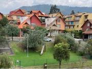 ALQUILO Departamento Exclusivo en CUMBAYÁ