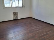 Alquilo excelente dos ambientes en Bulnes y Charcas