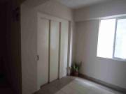 Alquilo dpto sin muebles