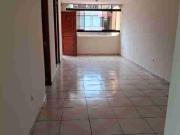 Alquilo dpto tercer piso La Molina