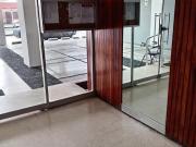 Alquilo económico departamento en San Isidro