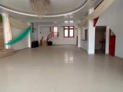 Alquilo edificio 6 pisos sótano, almacén y ascensor...