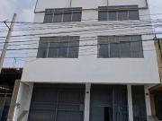 ALQUILO EDIFICIO DE 4 PISOS EN COMAS