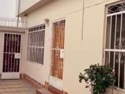 ALQUILO EXCLUSIVA CASA,4DORMIT,3BAÑOS,280MTS A.CY...