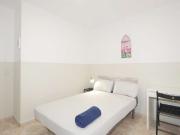 Alquilo habitación en apartamento de 3 dormitorios en El...