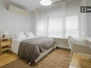 Se alquila habitación en piso compartido de 10...