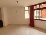 ALQUILO HABITACION GRANDE CON BAÑO 1er piso San Borja...