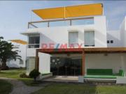 Alquilo Hermosa Casa A 20 Metros De La Playa