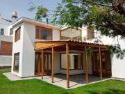 alquilo hermosa casa en quinta siena