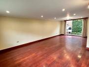 Alquilo hermosa casa en Urb privada de Cayma