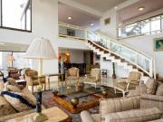 Alquilo Lindo PentHouse frente a Golf, en Av. Aurelio...