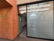 Alquilo local 49m2 Plaza Las Americas II 3655