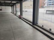 Alquilo local 800m2 Las Mercedes 3116