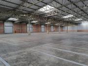 ALQUILO LOCAL / ALMACEN EN LURI