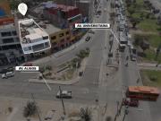 ALQUILO LOCAL ALTAMENTE COMERCIAL 2DO PISO CRUCE AV....
