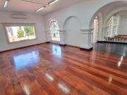 Alquilo Local Comercial 1000 m2 San Isidro