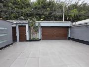 ALQUILO LOCAL COMERCIAL CAMINOS DEL INCA 14 AMBIENTES 4...