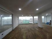 Alquilo local comercial de 200m2 Av principal Santa Anita