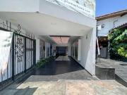 Alquilo Local Comercial en Av. Comandante Espinar 6,...