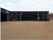 Alquilo Local Comercial en Calle Antigua Panamericana...