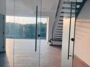 ALQUILO LOCAL COMERCIAL/OFICINA EN LA AURORA FRENTE A...