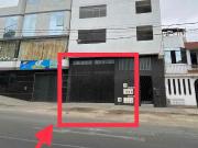 Alquilo Local en avenida