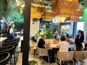 Alquilo local en cali barrio granada plaza food plaza