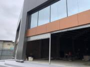 ALQUILO LOCAL ESQUINERO 742M2 PLAZA COMERCIAL DE ESTRENO...