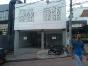 ALQUILO LOCAL GRANADA