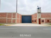 Alquilo Local Industrial O Comercial En Ate Con...