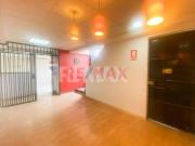 Alquilo Local Industrial O Comercial En Urb. El Pino San...