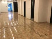 Alquilo Local en Parque Cristal Los Palos Grandes 100 mts