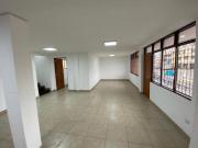 ALQUILO LOCALES COMERCIALES EN SURCO ZONA INDUSTRIAL,...
