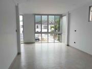 Alquilo moderno departamento en los ceibos, 3...