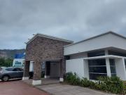 ALQUILO O VENDO CASA COMERCIAL CON USO DE SUELO TIPO...